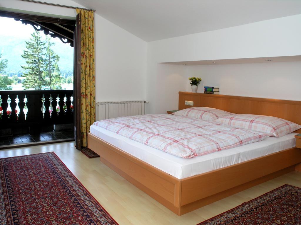 Haus Seeschwalbe Sankt Wolfgang im Salzkammergut Ruang foto